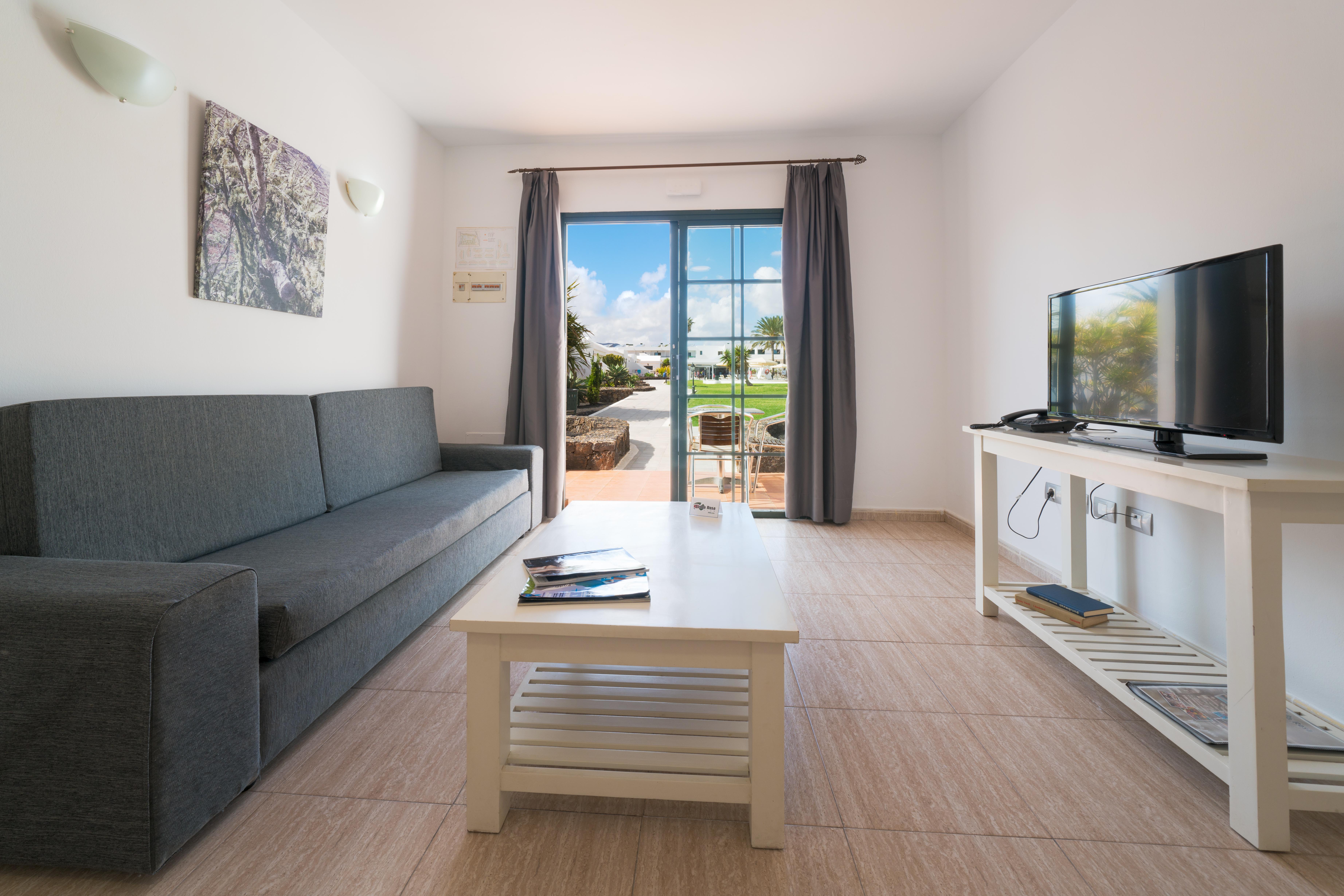 Apartamentos Santa Rosa กอสตา เตกีสเซ ภายนอก รูปภาพ