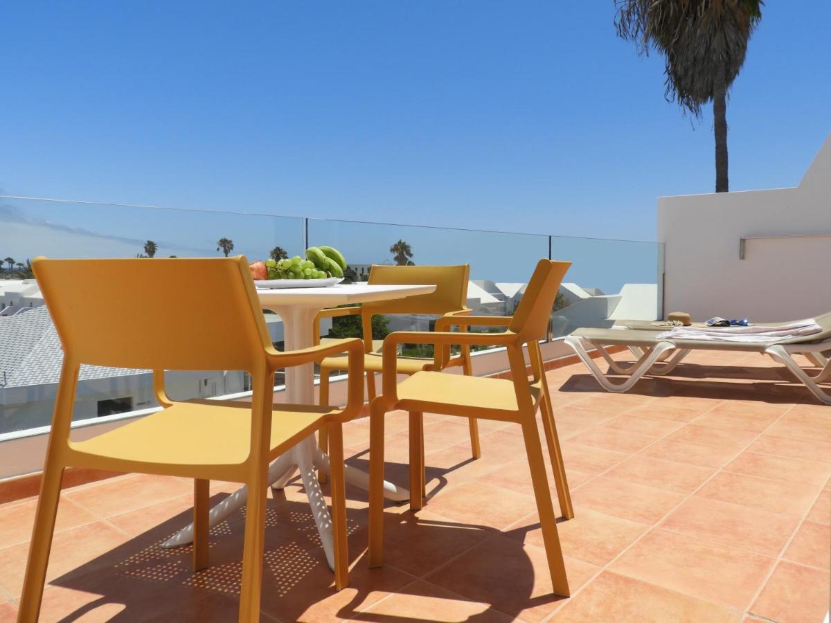Apartamentos Santa Rosa กอสตา เตกีสเซ ภายนอก รูปภาพ