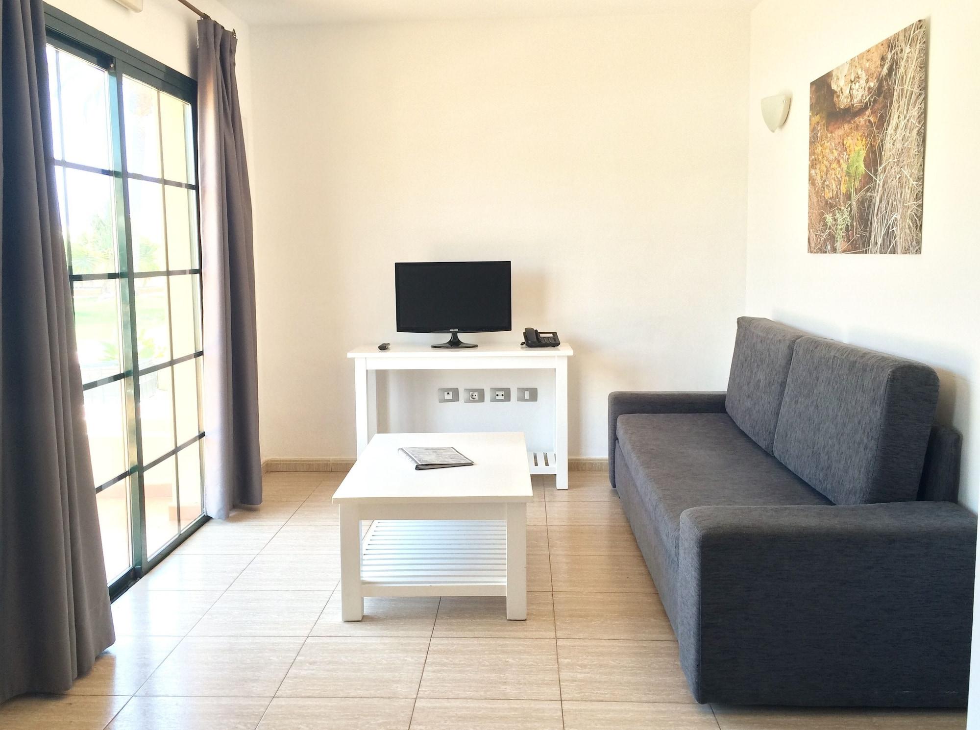 Apartamentos Santa Rosa กอสตา เตกีสเซ ภายนอก รูปภาพ