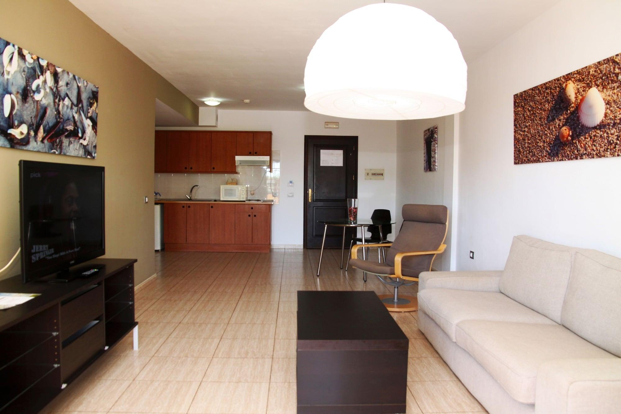 Apartamentos Santa Rosa กอสตา เตกีสเซ ภายนอก รูปภาพ