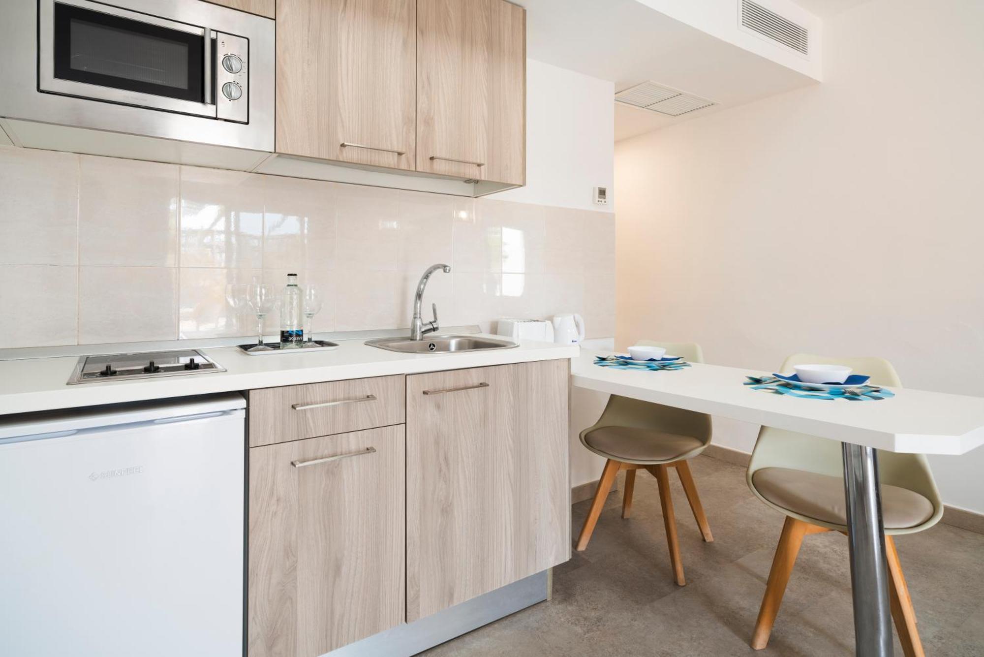 Apartamentos Santa Rosa กอสตา เตกีสเซ ภายนอก รูปภาพ