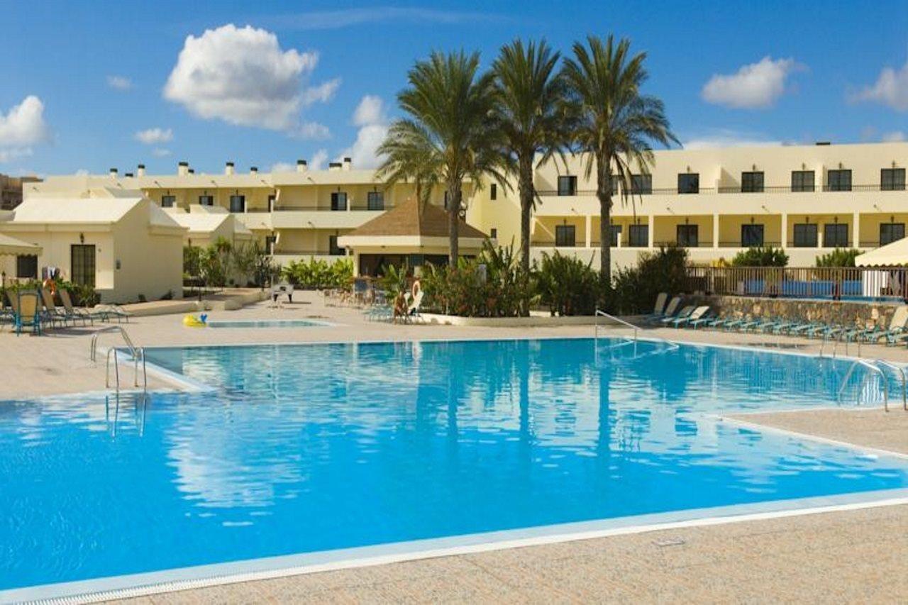 Apartamentos Santa Rosa กอสตา เตกีสเซ ภายนอก รูปภาพ