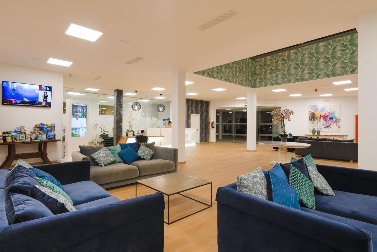 Apartamentos Santa Rosa กอสตา เตกีสเซ ภายนอก รูปภาพ